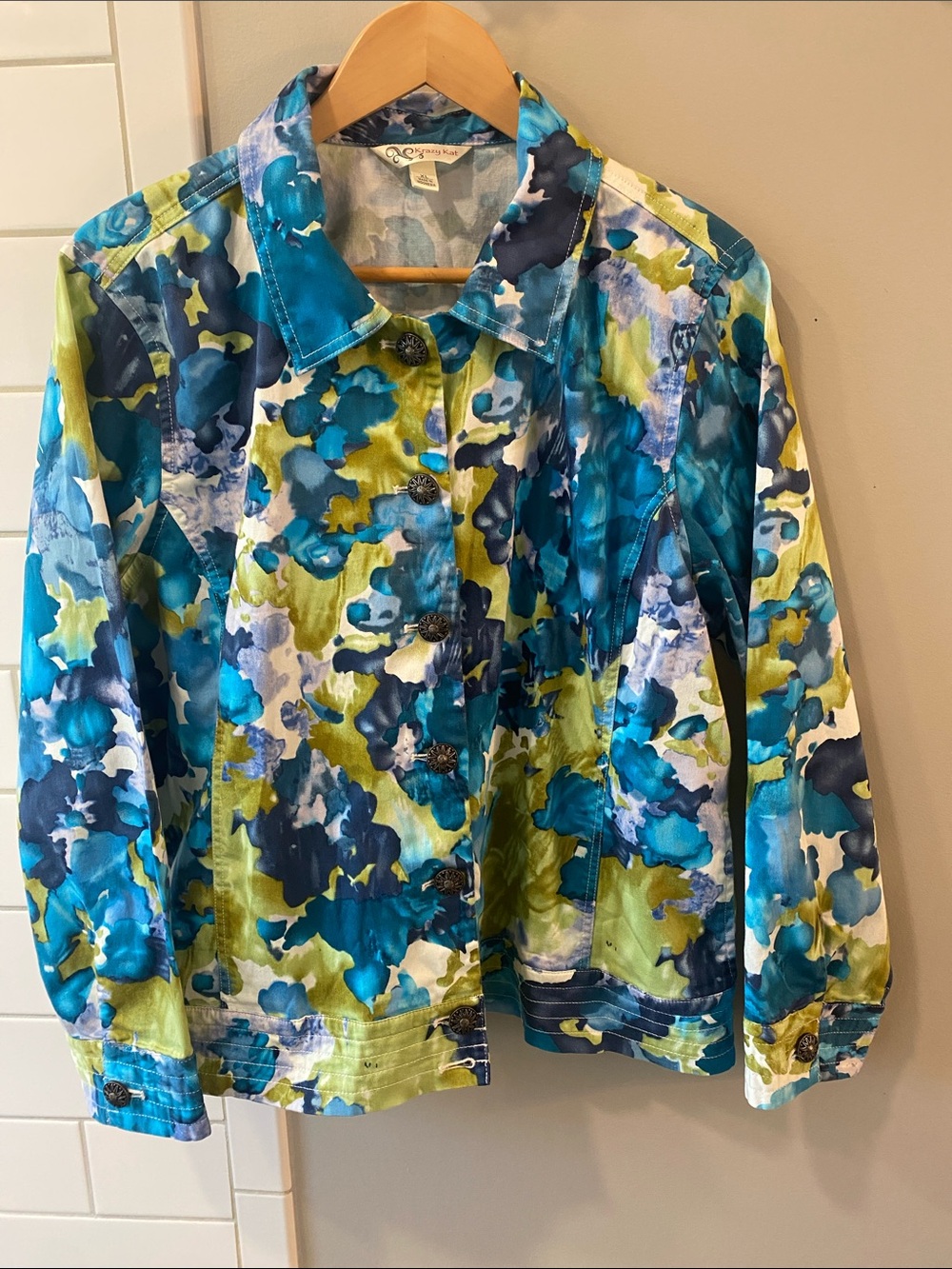 krazy kat Blue & Green Printed Jean Jacket
